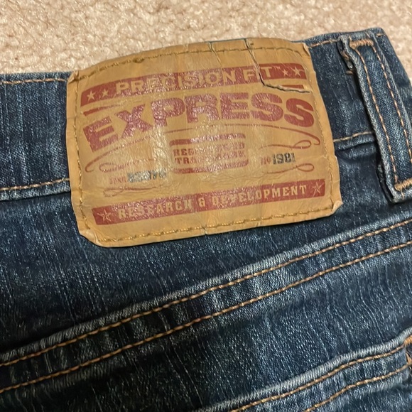 Express low rise flare jeans - Picture 6 of 6